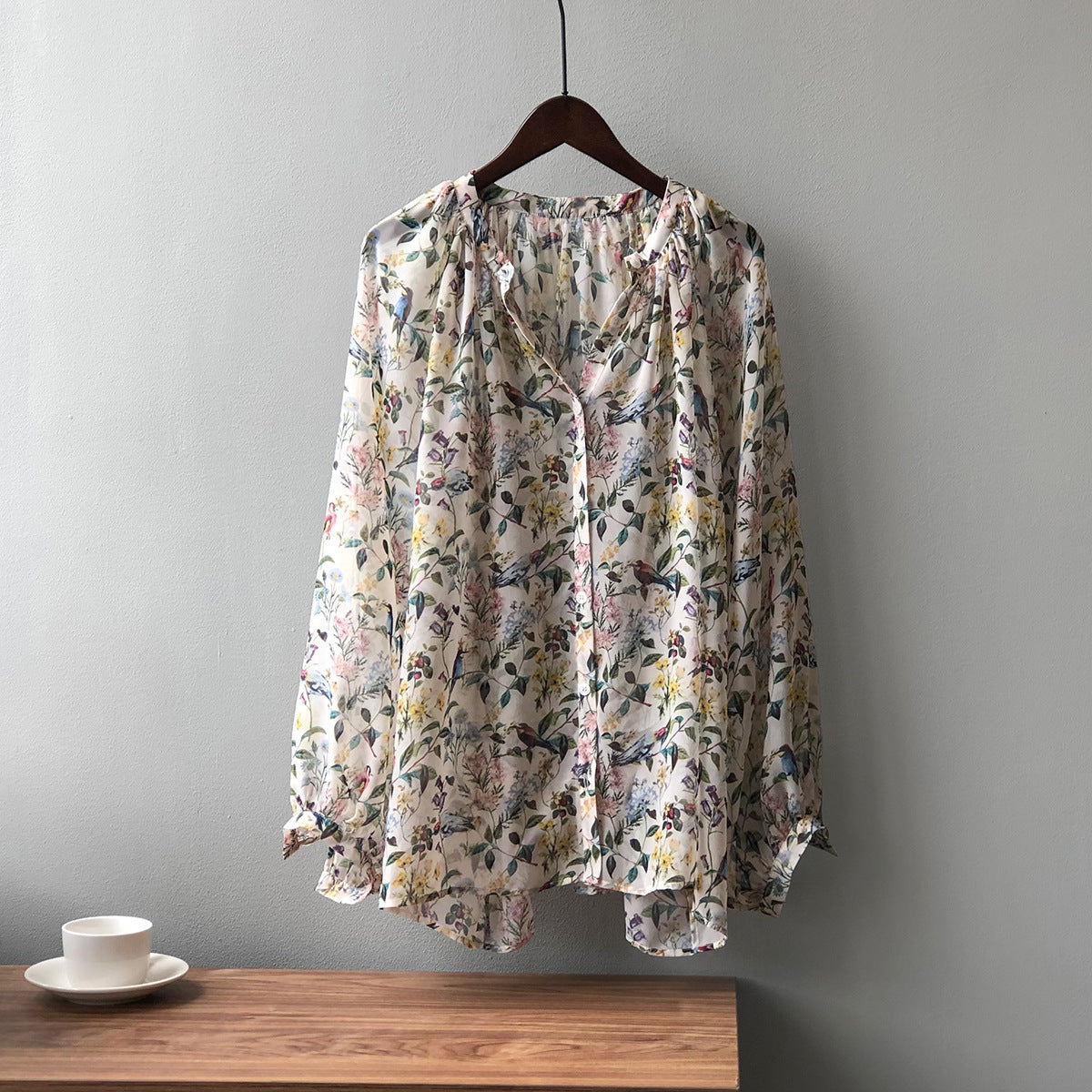 Women Artsy Spring Floral V-Neck Loose Shirt RR1006 BUYKUD