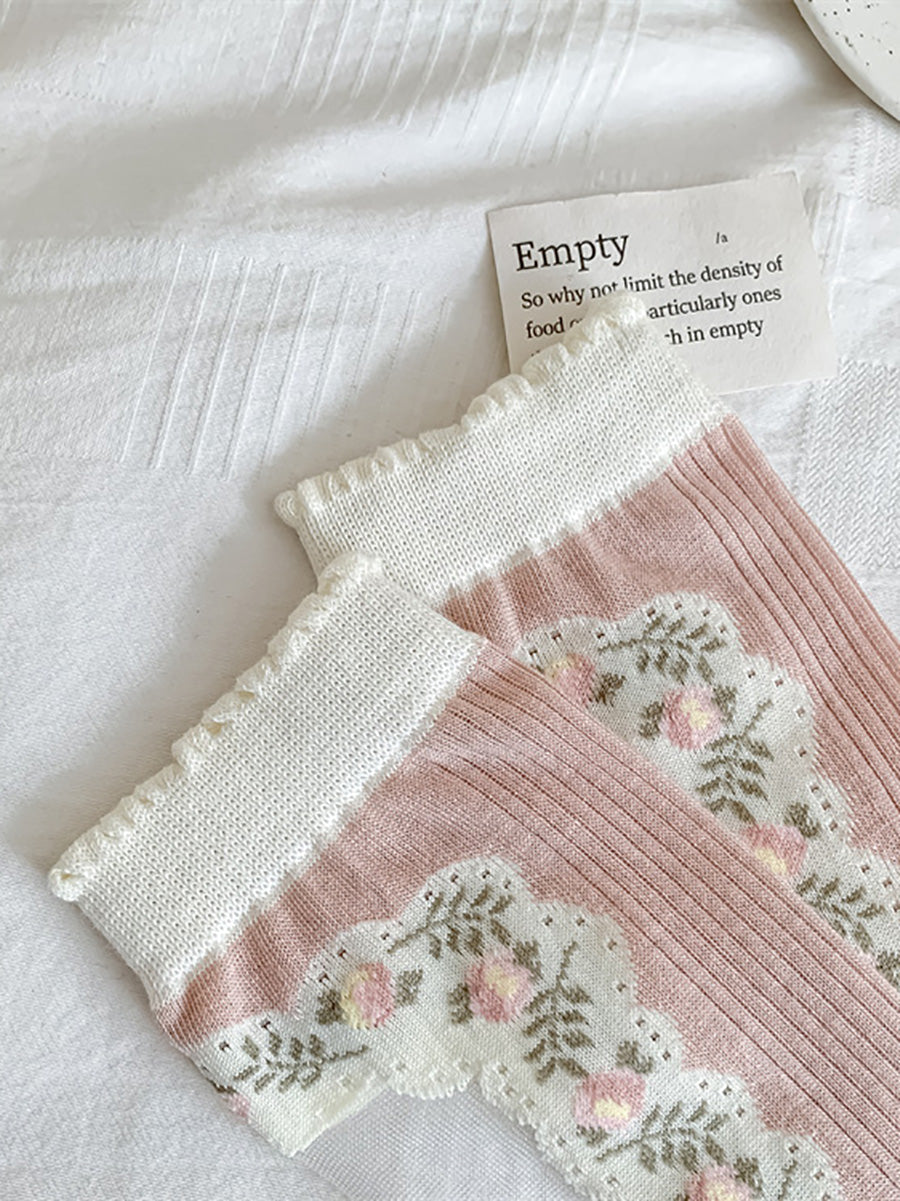 3 Pairs Women Artsy Thin Flower Lace Socks FD034 TKWY