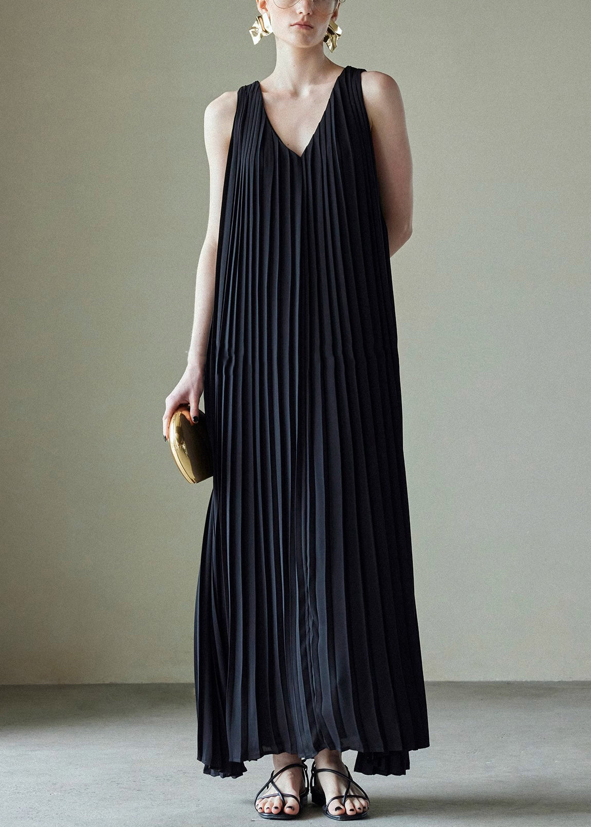 V Wrinkled Long Chiffon Summer Pockets Neck Black Dress FashionChic