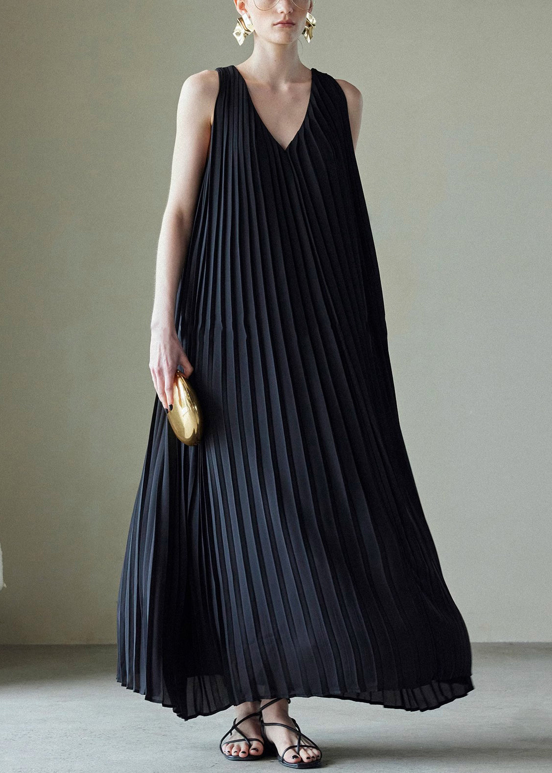 V Wrinkled Long Chiffon Summer Pockets Neck Black Dress FashionChic