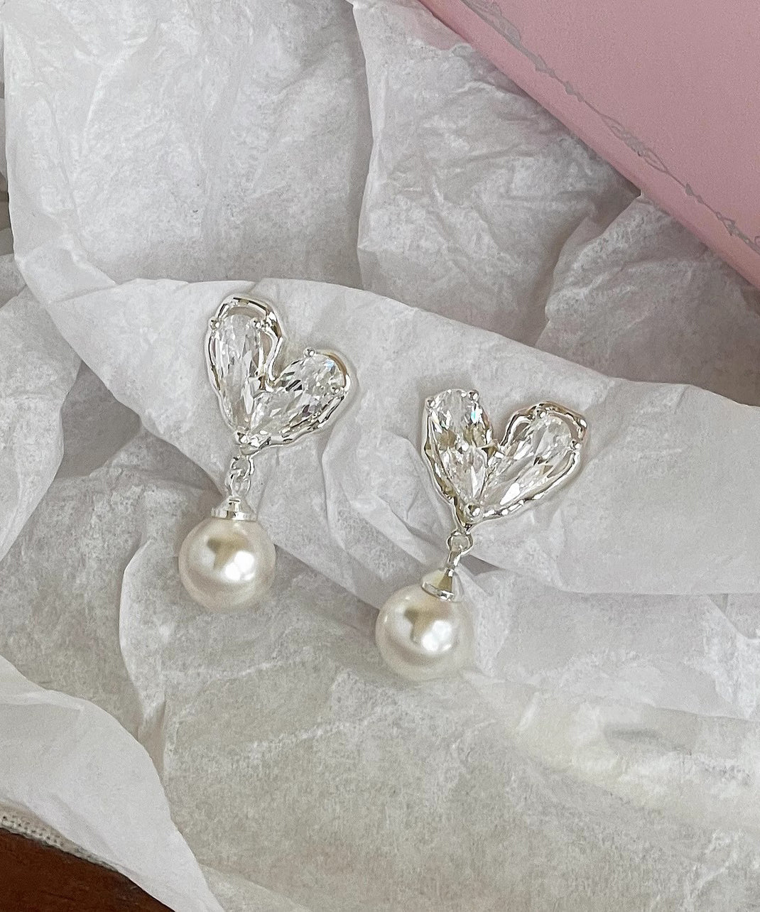 Love Pearl Copper Chic Overgild Drop Earrings White FashionChic