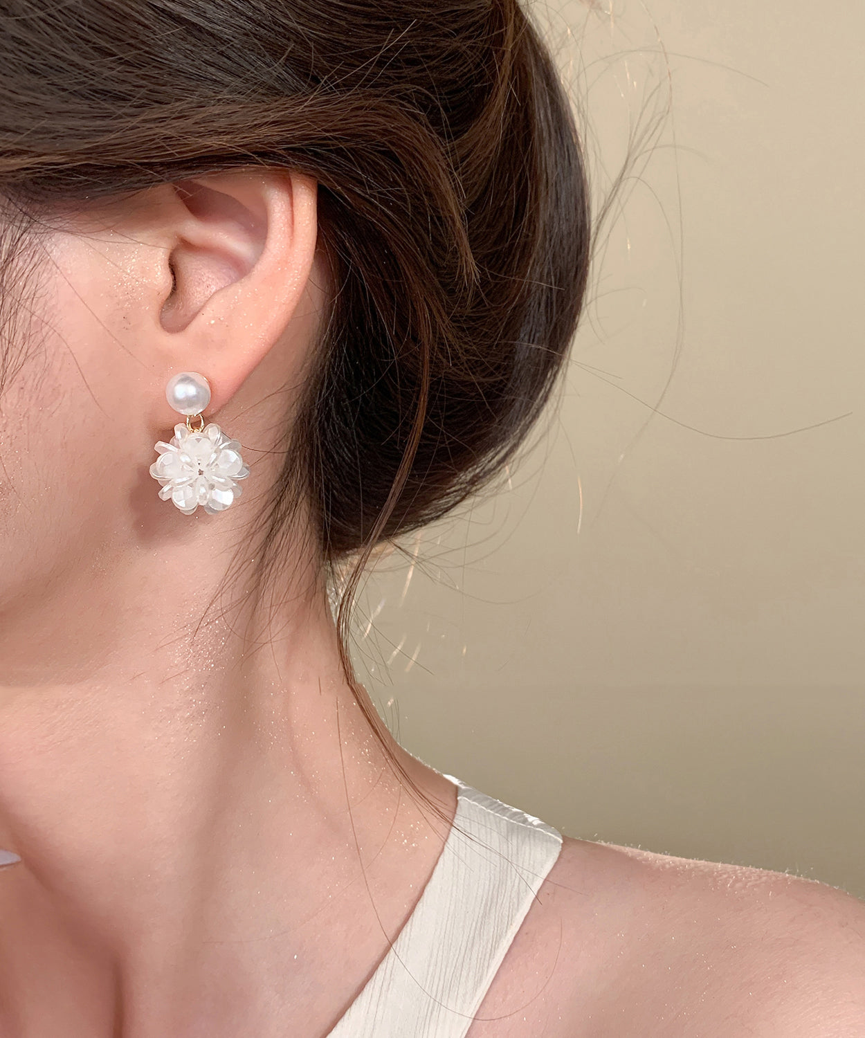 Pearl French Earrings Sterling White Resin Silver Hydrangea Stud FashionChic