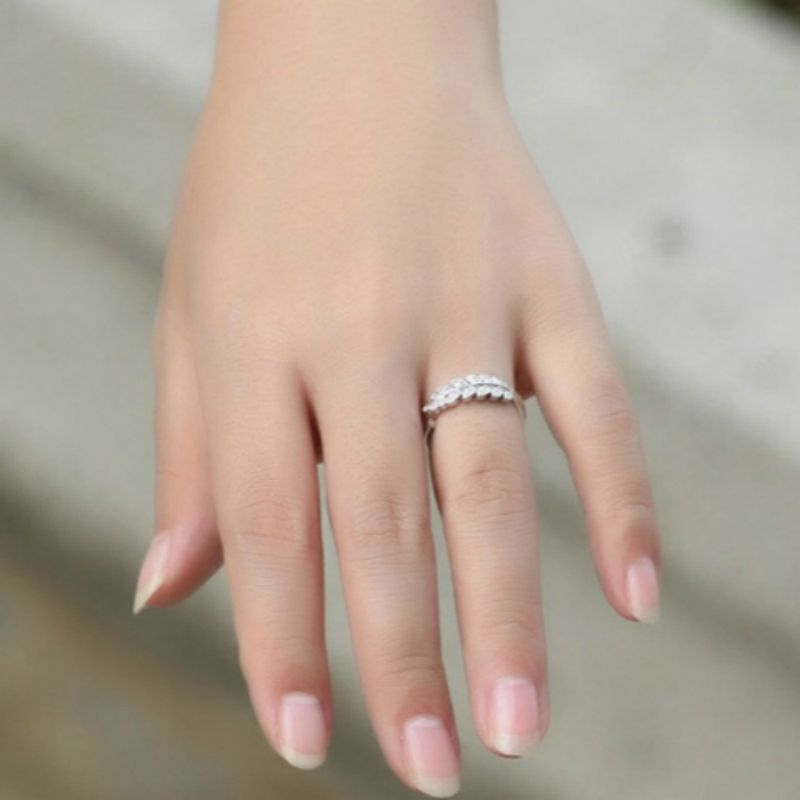 Sterling Silver Open Ring Rhinestone Leaf FashionChic