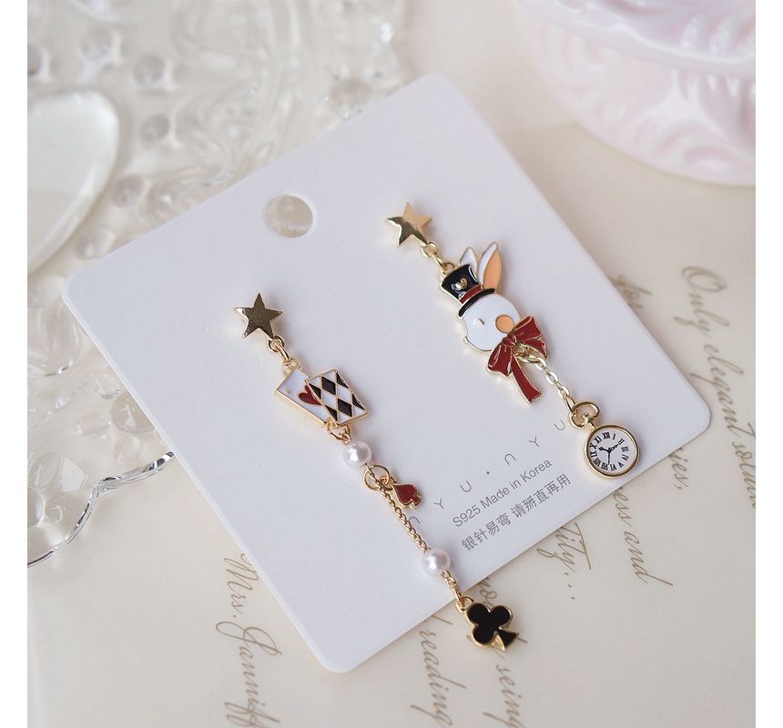 Asymmetrical Rabbit On Poker Enamel Drop Earring Clip / FashionChic