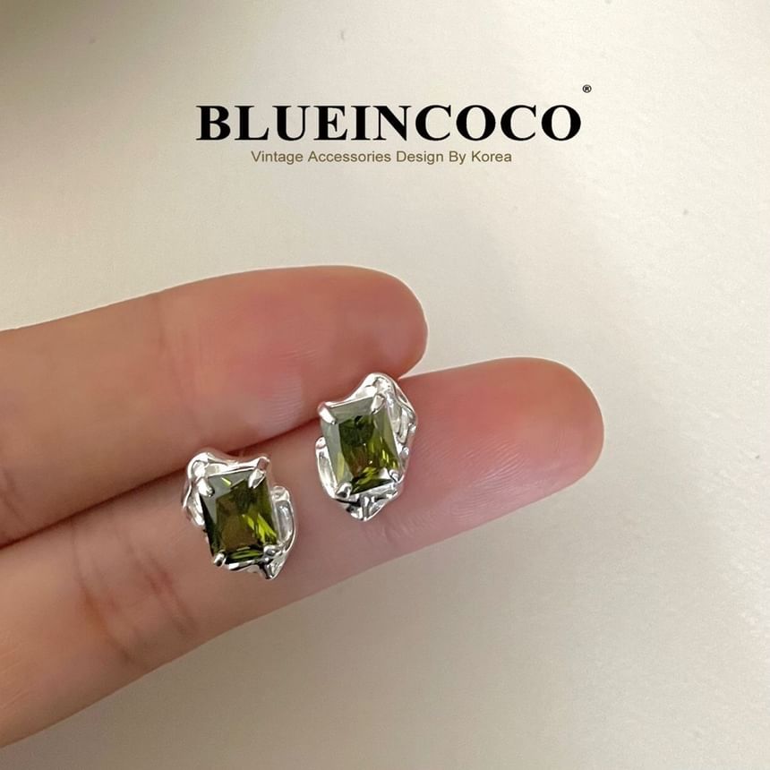 Gemstone Stud Earring FashionChic