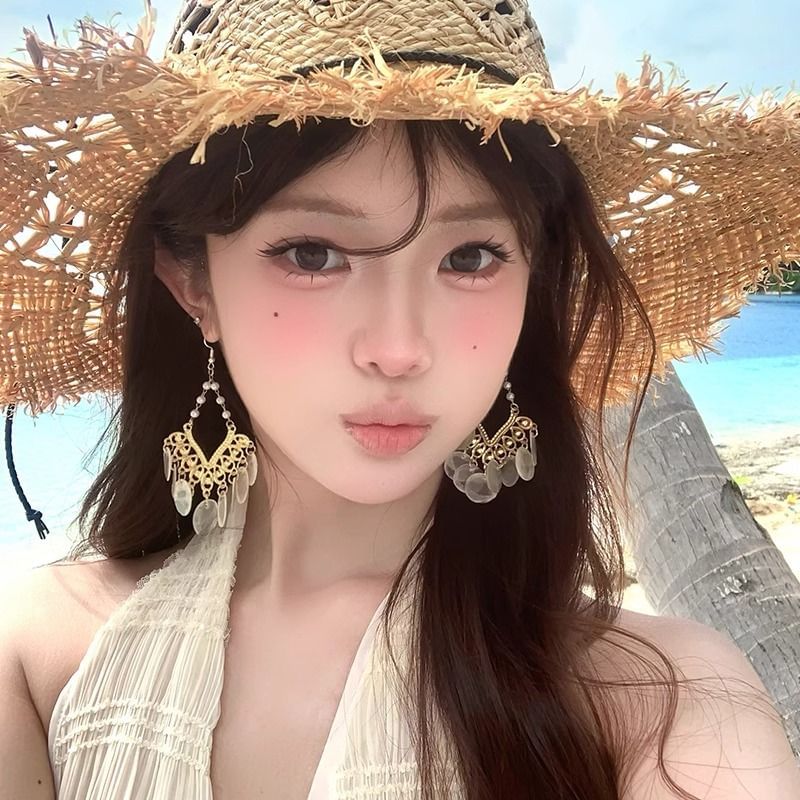 Alloy Chandelier Disc Earring Shell FashionChic