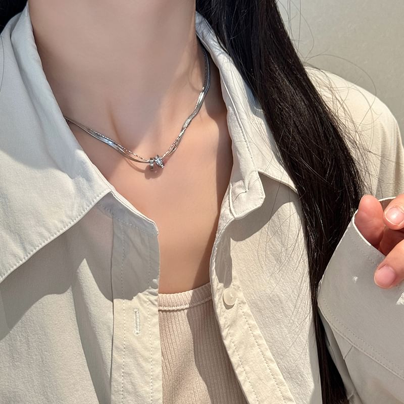 Necklace Chain Snake Circle Pendant FashionChic