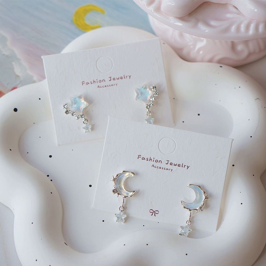 Crescent Earring / Star Drop FashionChic