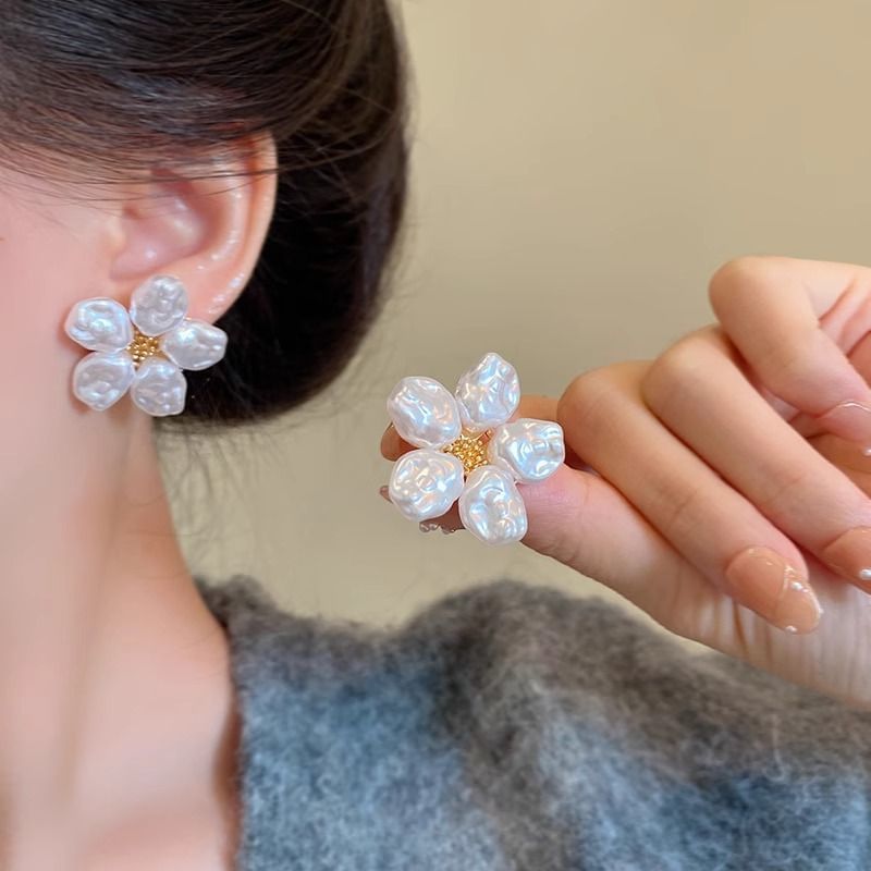 Floral Earring Faux Alloy Pearl Statement FashionChic