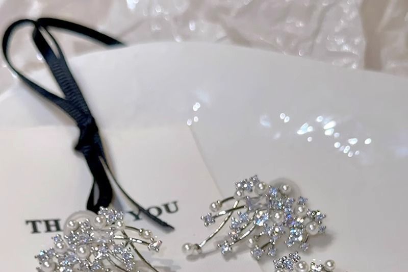 Stud Pearl Faux Rhinestone Earring Alloy Firework FashionChic