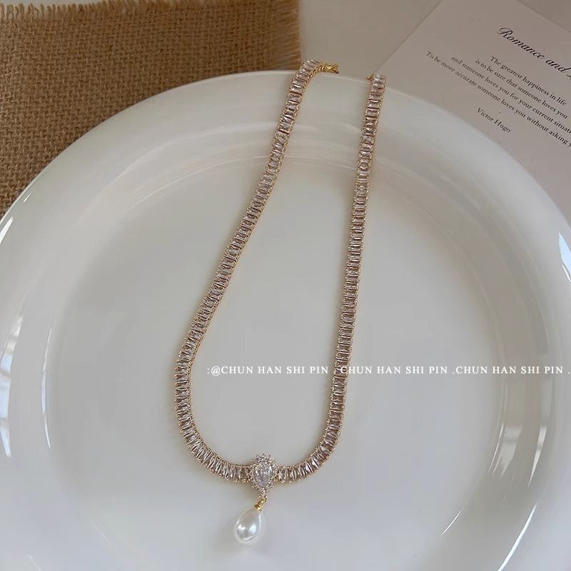 Faux Necklace Pearl FashionChic