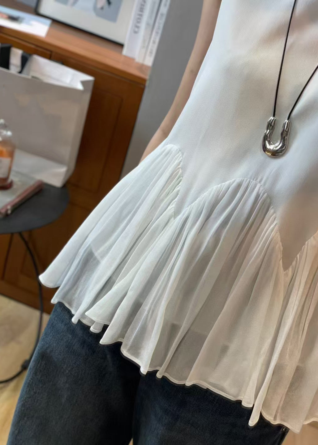 White Chiffon Set Two-Piece Loose Sleeveless Solid Wrinkled FashionChic