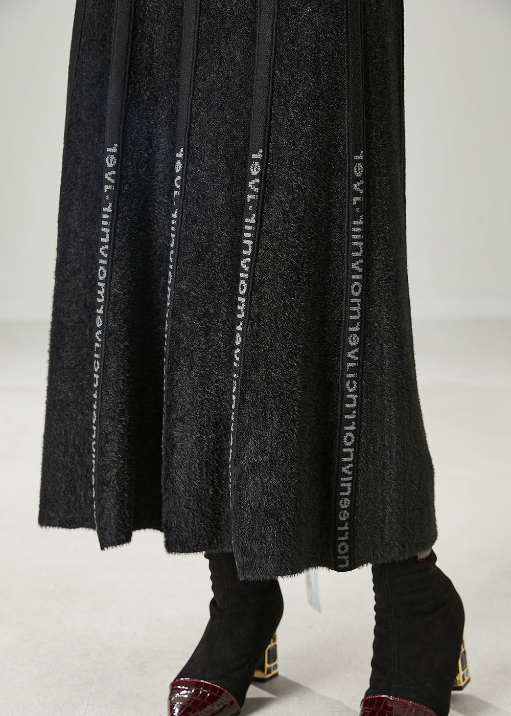 Modern Black Letter Patchwork Knit Skirt Spring YU1046 Ada Fashion