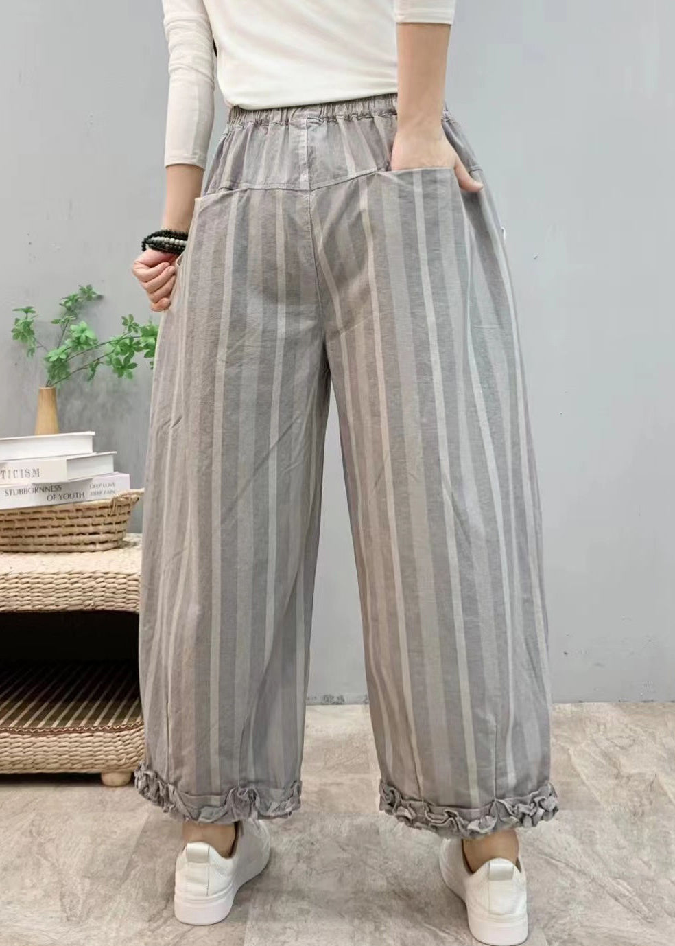 New Blue Ruffled Pockets Elastic Waist Cotton Crop Pants Summer VV054 HS-CPTS240627