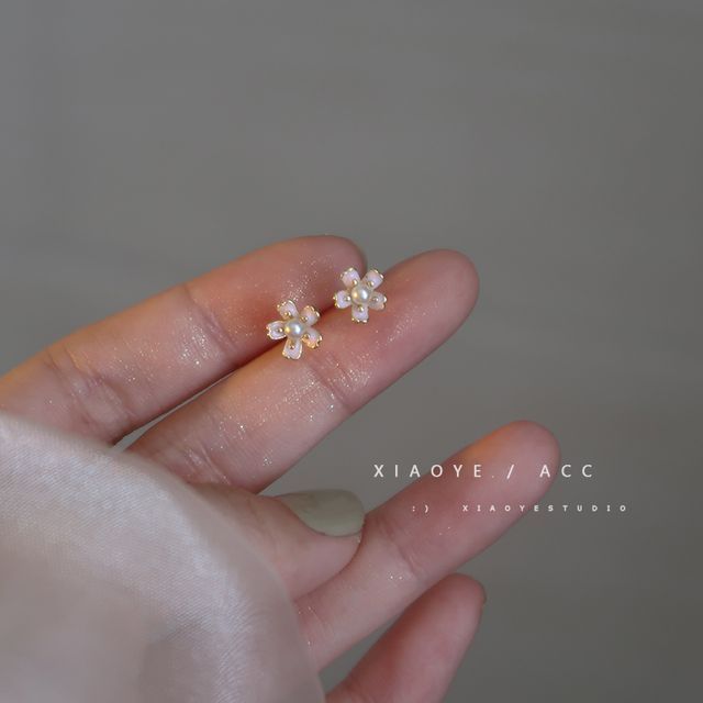 Floral Earring Pearl Faux Stud Alloy FashionChic