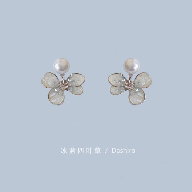 Pearl Floral Crystal / Faux Drop Alloy Earring Butterfly FashionChic