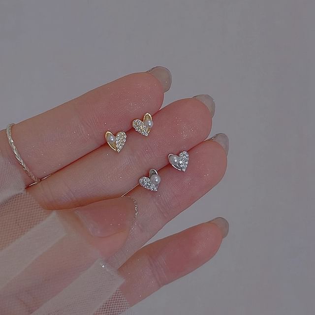 Ear Rhinestone Heart Stud FashionChic