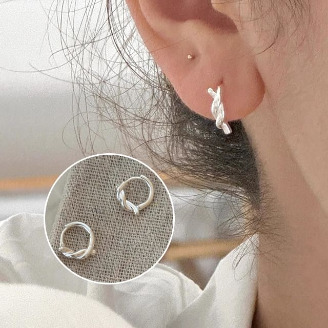 Huggie Twisted Earring FashionChic