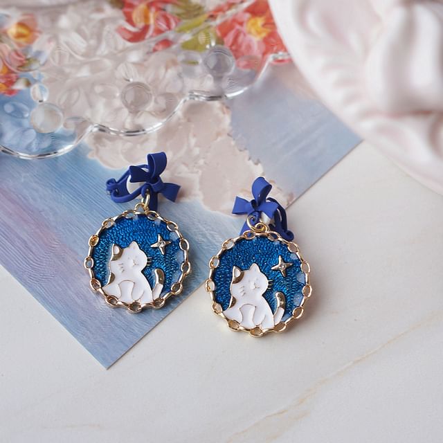 Bow Earring / Cat Enamel On Drop Clip FashionChic