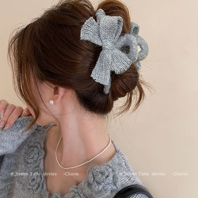 Claw Clip Bow Acrylic Hair Knit FashionChic
