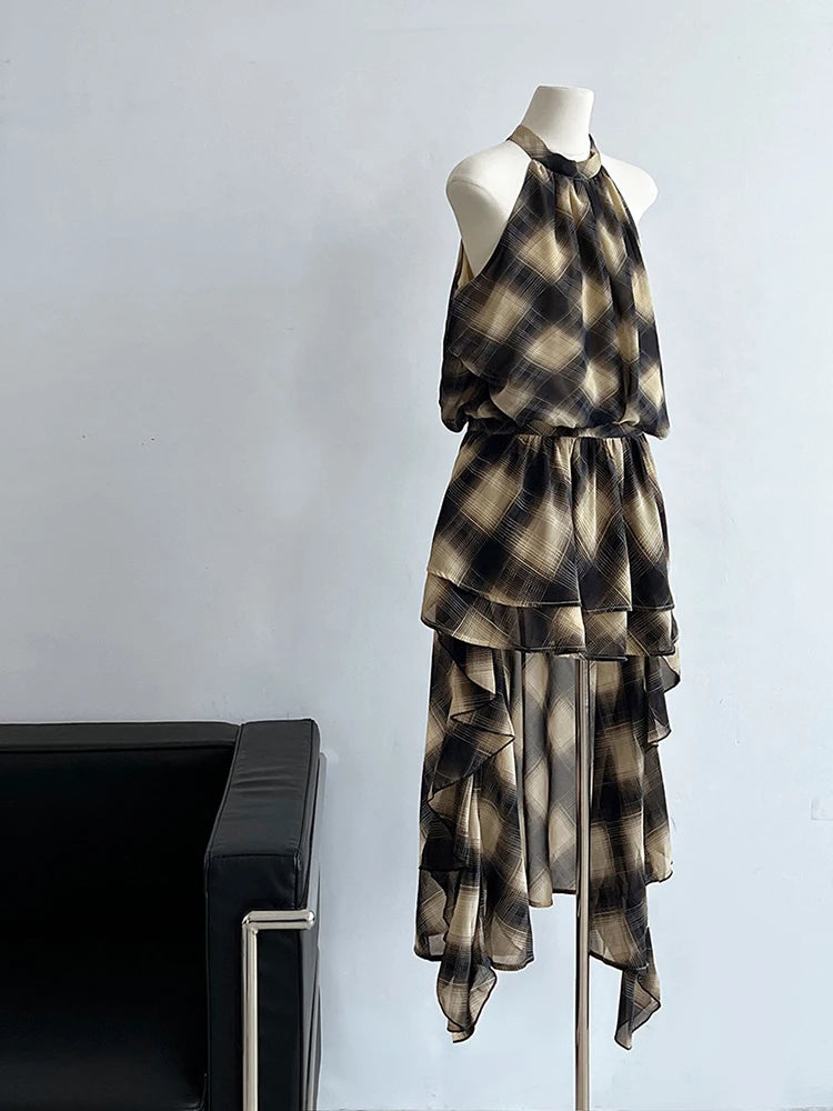 Asymmetric Khaki Plaid Neck Sleeveless Top High-Low Uniaue Halter FashionChic