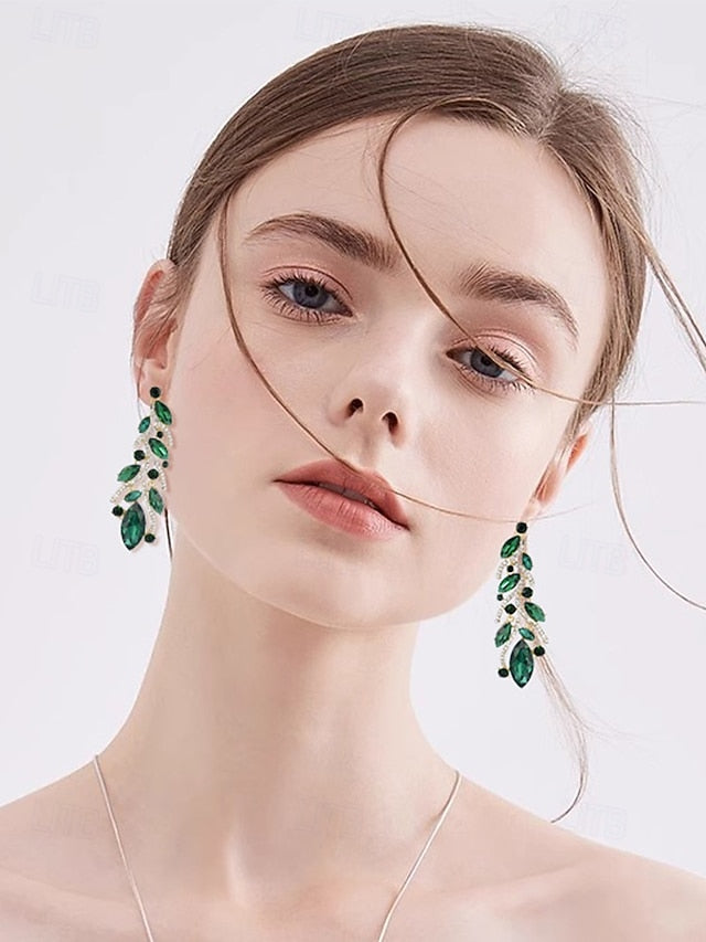Leaf Earrings Crystal Women's Gold Design Elegant - FashionChic