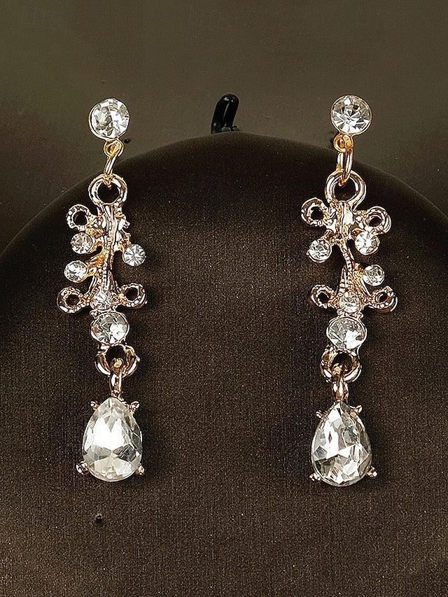 Crown Tiara and Necklace – Sparkling Diamond Set Gold-Plated FashionChic