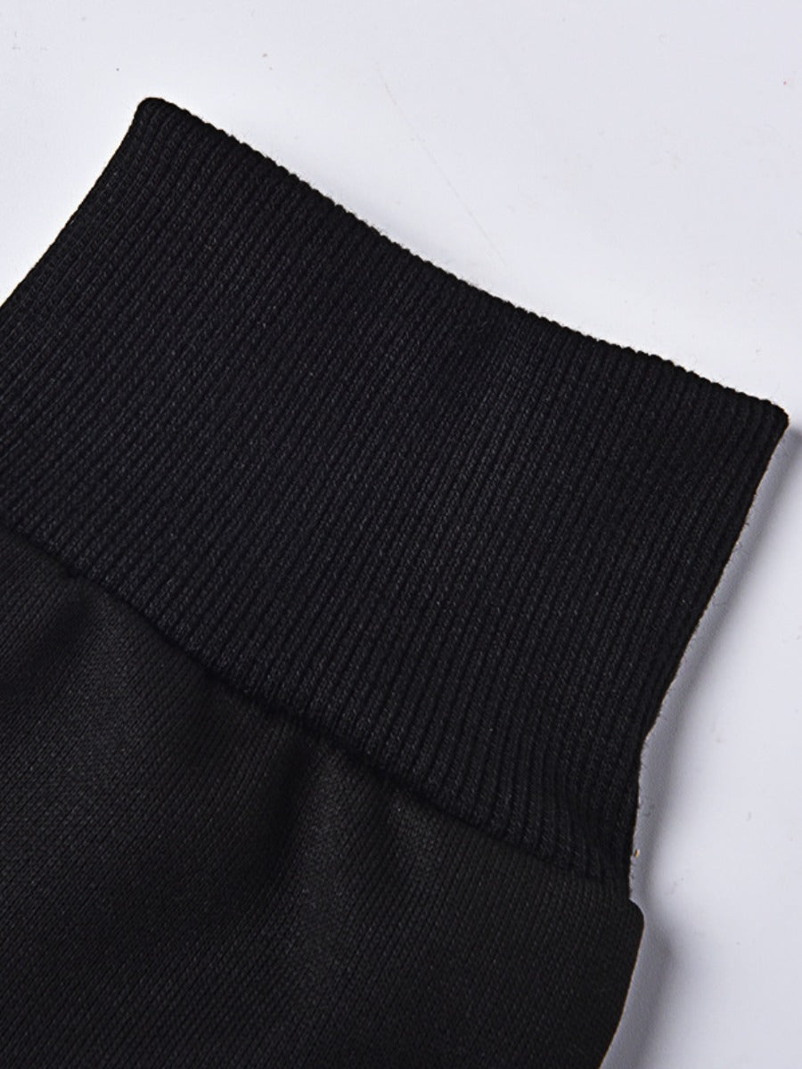 Plus Size Graffiti Figure Letter Print Sweatshirt AT9077