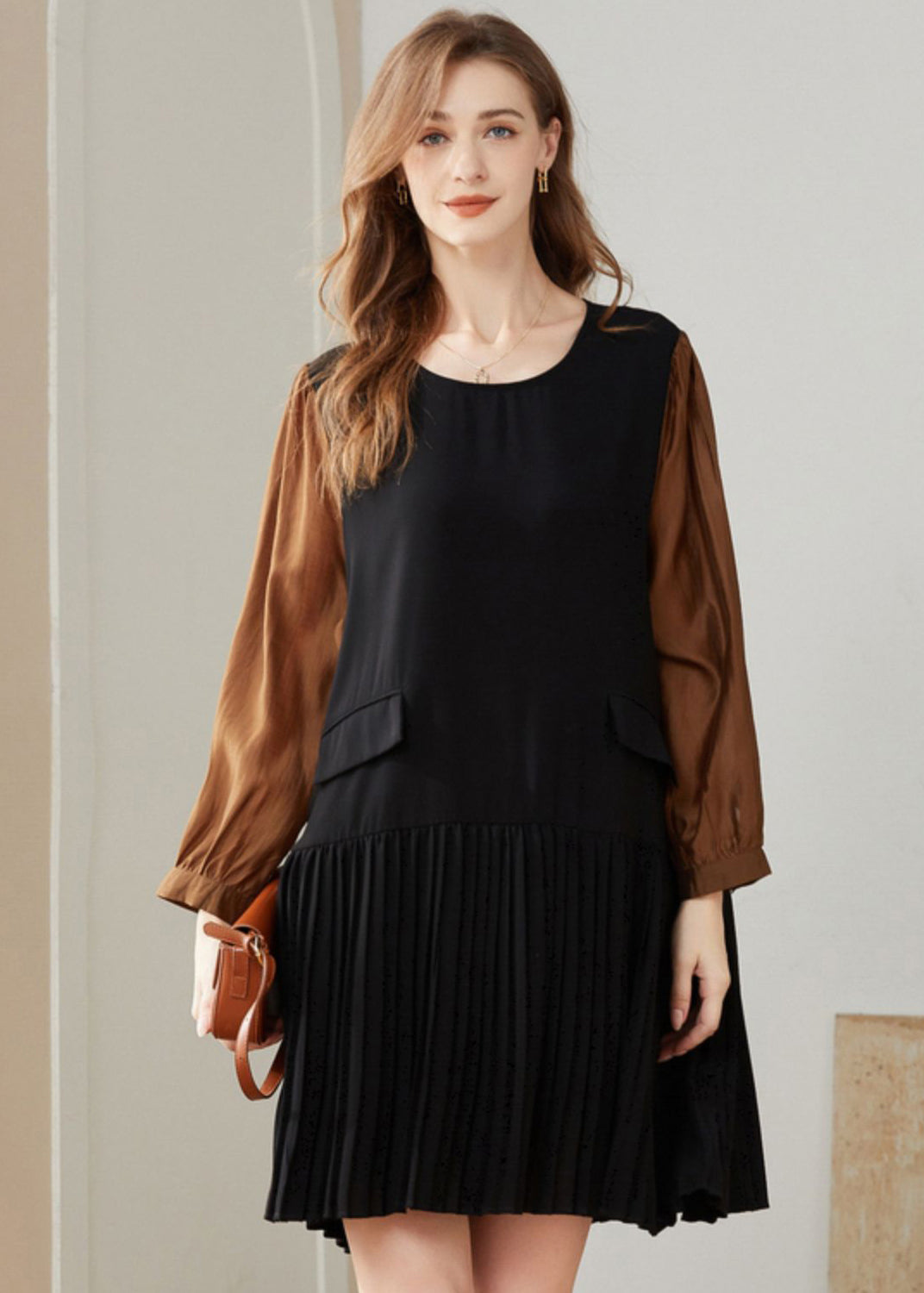 Modern Colorblock O-Neck Oversized Patchwork Chiffon Pleated Dress Spring LY0277