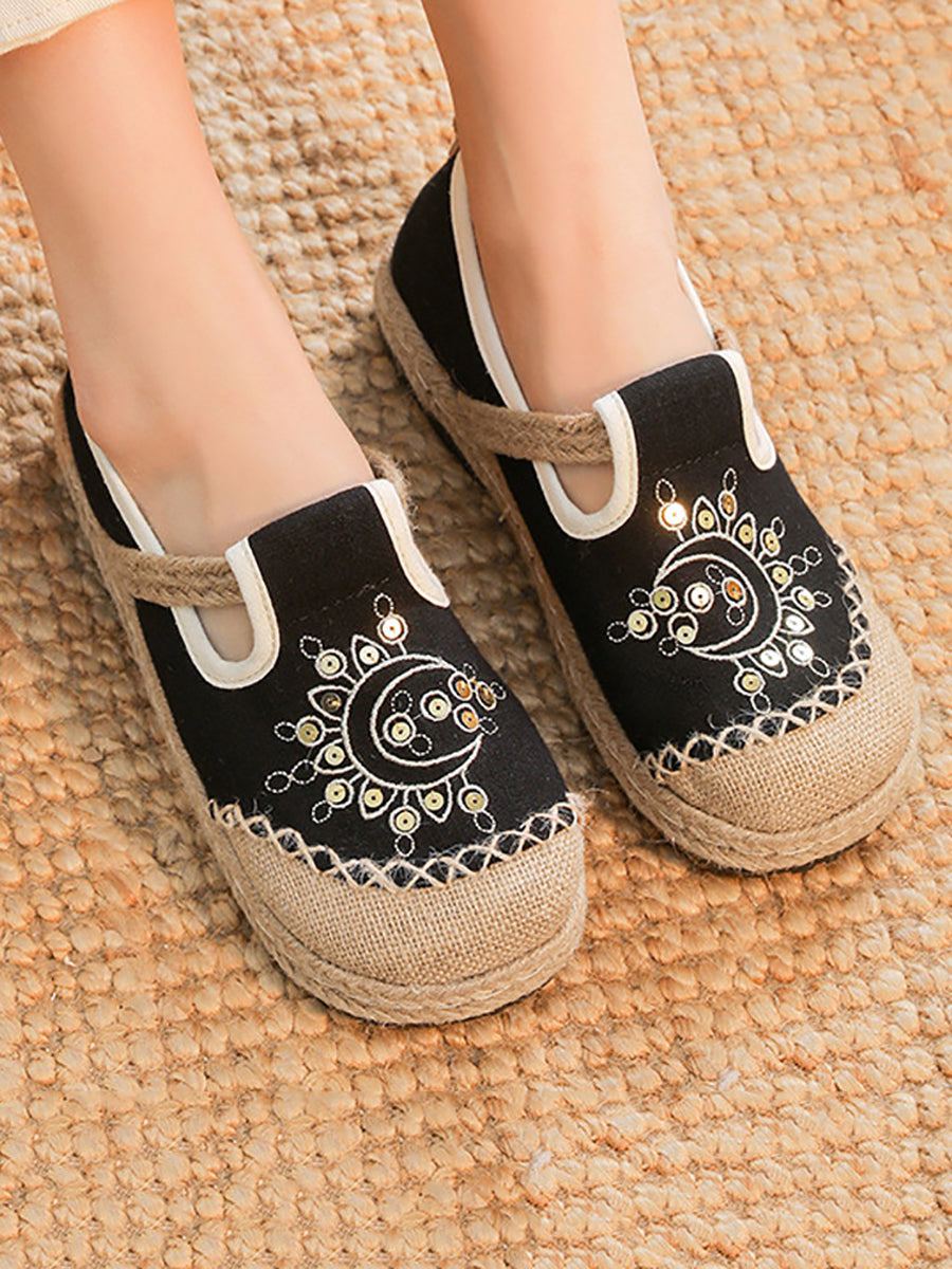 Women Vintage Summer Moon Embroidery Cloth Shoes WE1037 Ada Fashion