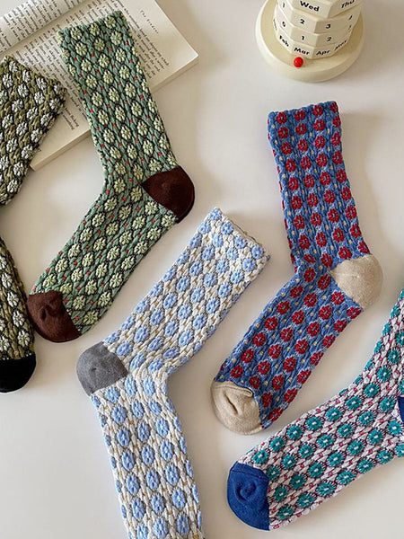 5 Pairs Women Auutmn Artsy Floral Socks AT1009 BUYKUD