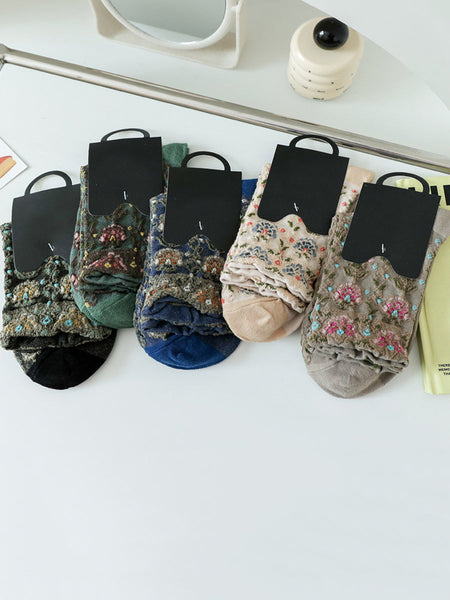 5 Pairs Women Artsy Floral Jacquard Cotton Socks AS1030 BUYKUD