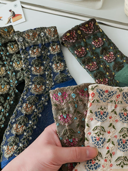 5 Pairs Women Artsy Floral Jacquard Cotton Socks AS1030 BUYKUD
