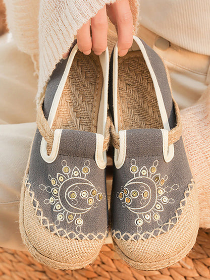 Women Vintage Summer Moon Embroidery Cloth Shoes WE1037 Ada Fashion