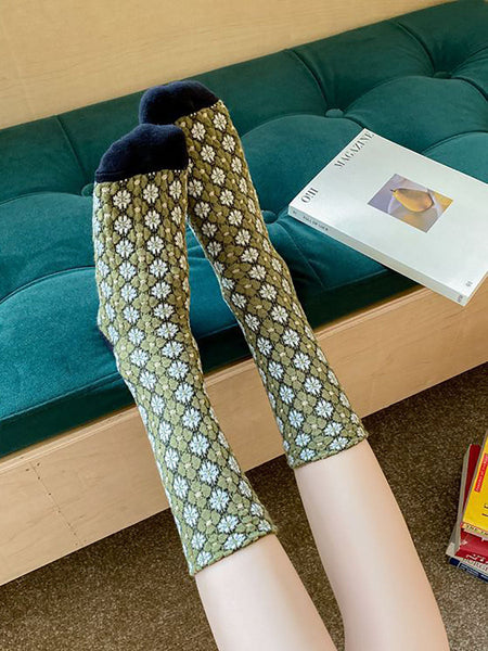 5 Pairs Women Auutmn Artsy Floral Socks AT1009 BUYKUD