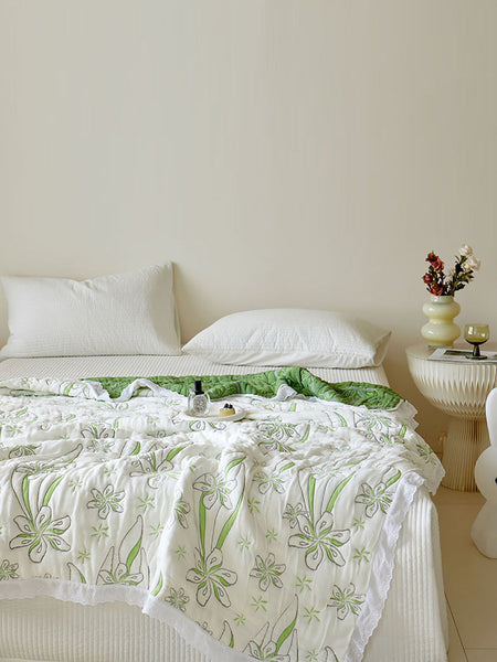 Summer Nap Flower Jacquard Lace Spliced Qulit IO1020 Ada Fashion