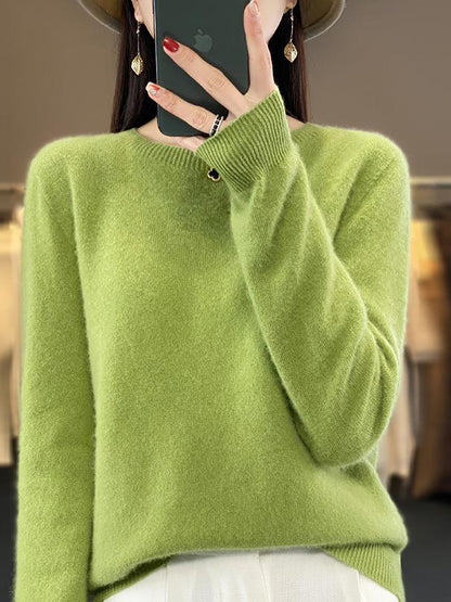 Women Autumn Solid Knit 100%Wool O-Neck Sweater WU023 BK