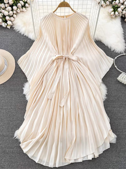 Elegant Round Neck Green Batwing Sleeve Lace-up Pleated Dress AZ1007 Genistyle Shop