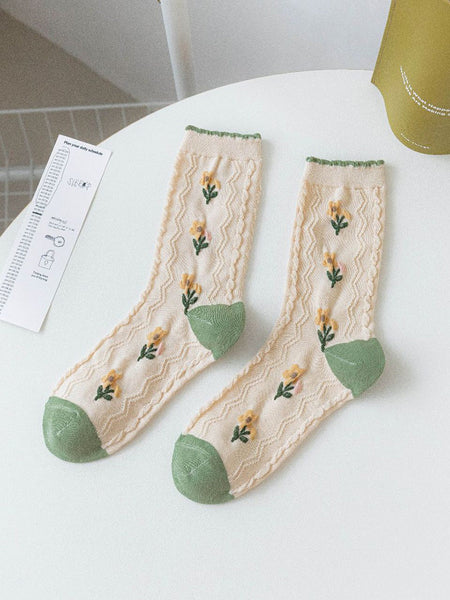 5 Pairs Women Artsy Flower Green Mid-Calf Socks IO1011 Ada Fashion
