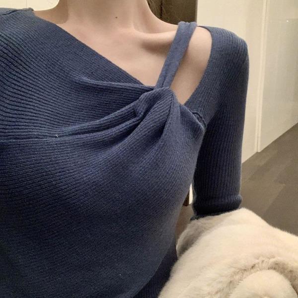 Stylish Blue V Neck Slanted Collar Long Sleeve Knit Top TW016 ABC