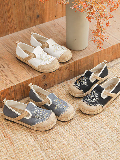 Women Vintage Summer Moon Embroidery Cloth Shoes WE1037 Ada Fashion