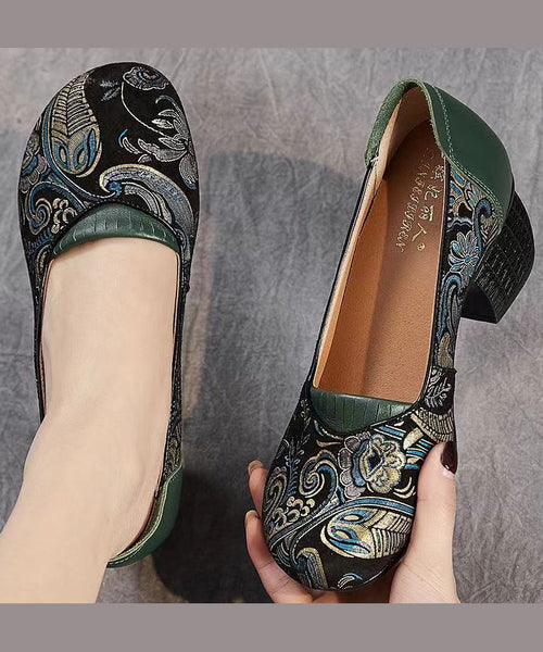 2024 New Retro Green Embossed Chunky Heels CZ1003 Ada Fashion