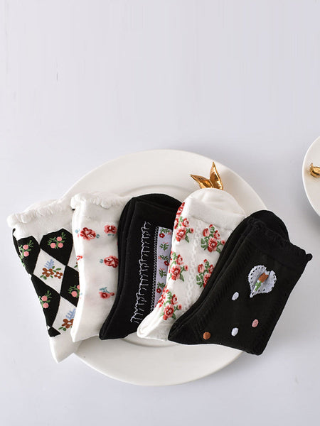 5 Pairs Women Artsy Summer Flower Jacquard Socks KL1038 Ada Fashion