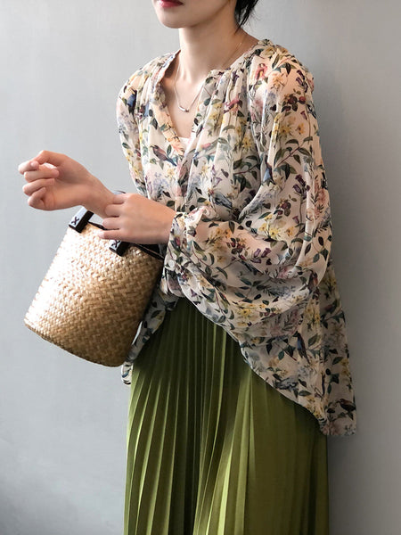 Women Artsy Spring Floral V-Neck Loose Shirt RR1006 BUYKUD