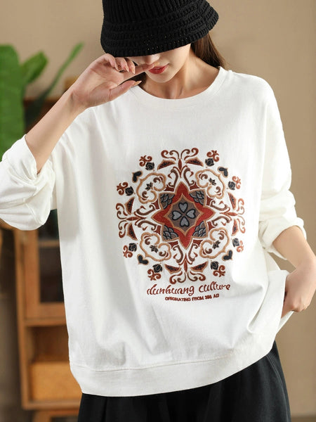 Women Autumn Flower Embroidery O-Neck Cotton Sweatshirt WG034 BK