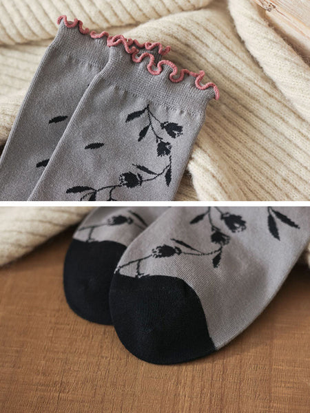 4 Pairs Women Darkness Jacquard Socks QM001 XZMY