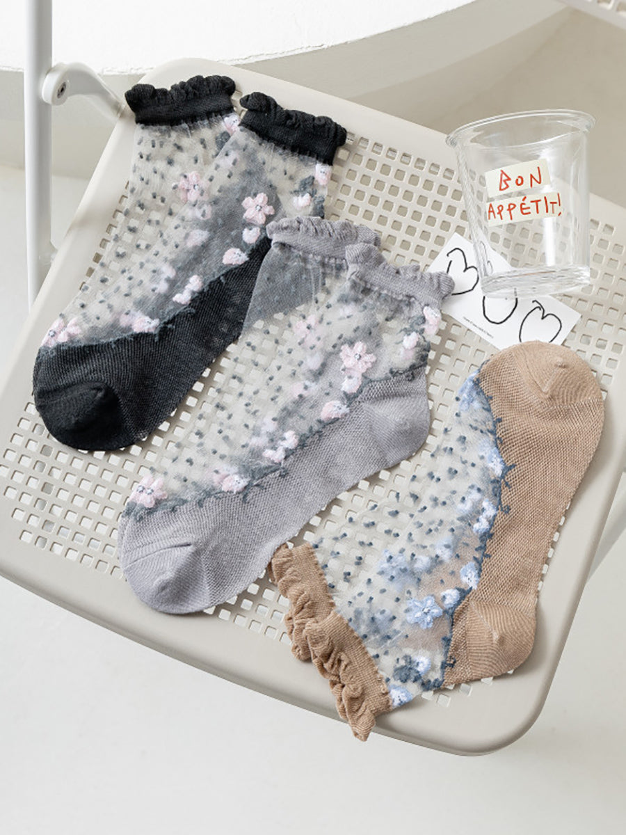 Flower Pairs Jacquard Artsy Lace Socks Women 3 FashionChic