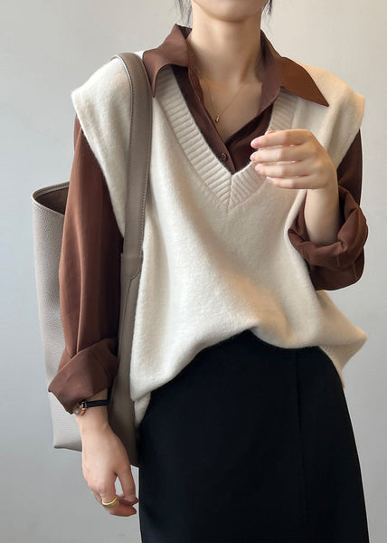 Simple Versatile Khaki V Neck Knit Vest Sleeveless AF1064 HS-VTP240914