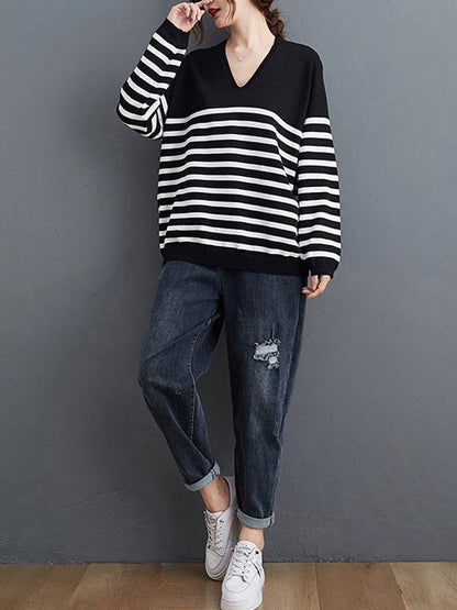 Casual Loose Black V-Neck Contrast Color Striped Long Sleeve Knit Sweater AN1035 Genistyle Shop