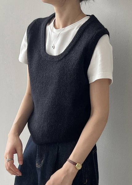 2024 Simple Versatile Green U Neck Knitted Vest Autumn WD016 HS-VTP241103